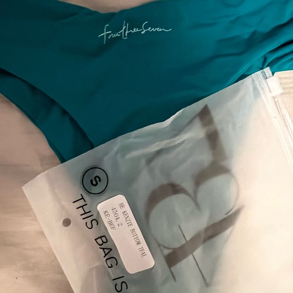 437 Kenzie Bottoms - Teal - Picture 5 of 6